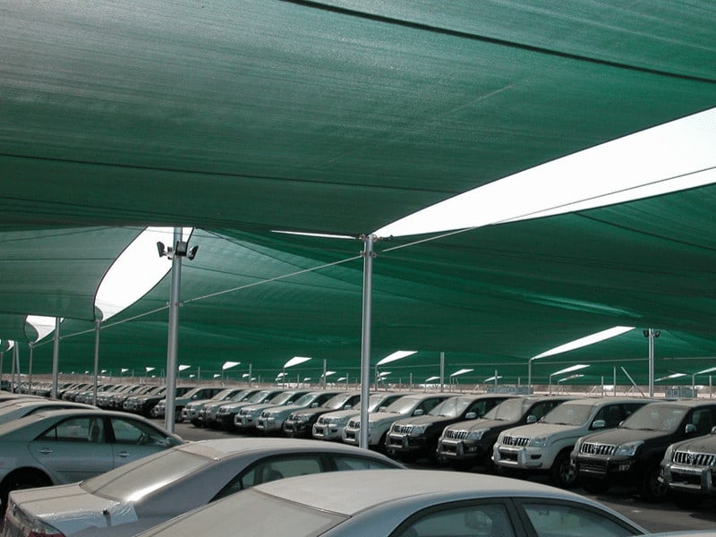 cocheras con red de sombra
