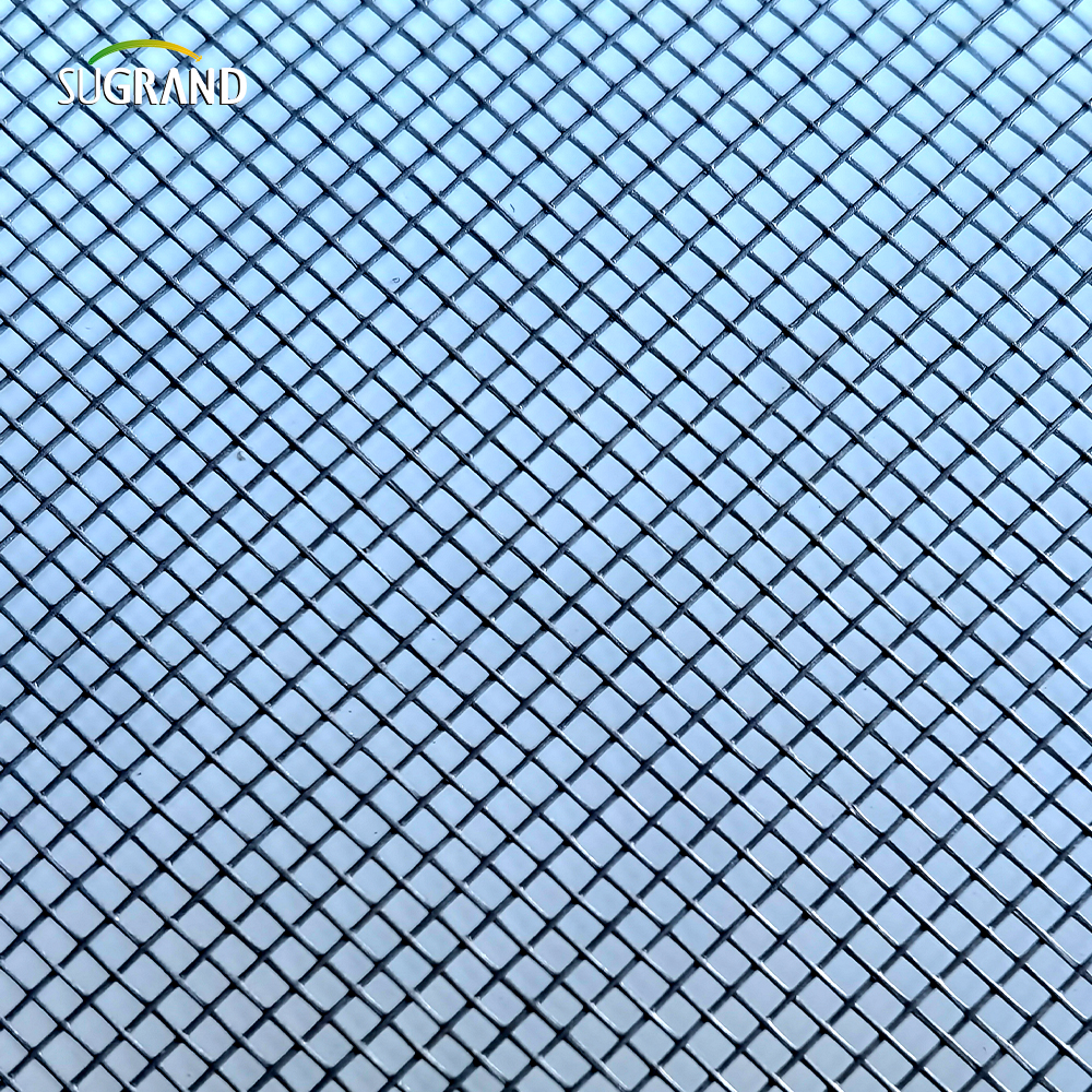 Puerta de protección de fibra de vidrio con recubrimiento de PVC